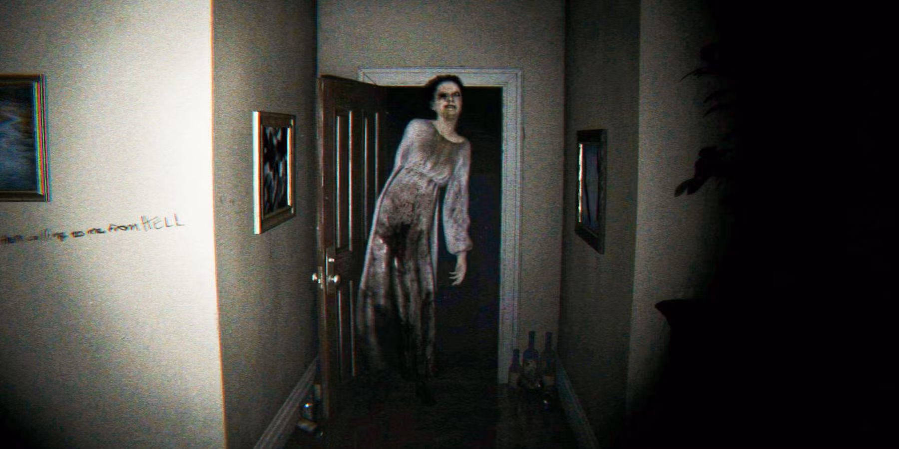 Hideo Kojima foi o grande responsável por P.T, que por não ter menus e nada que fizesse menção a marca, só era possível saber que se tratava de uma demo do novo Silent Hill se o jogador chegasse ao fim.